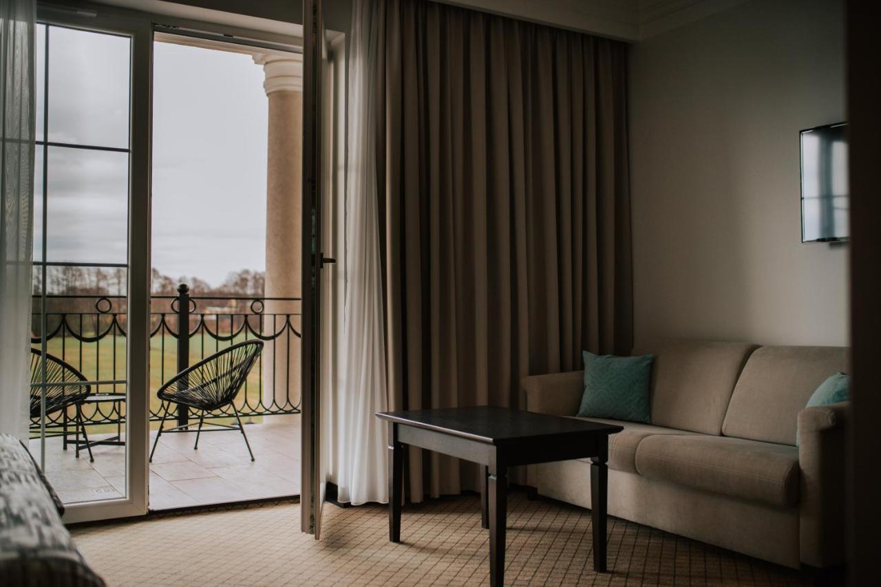 Hotel Toscania Włoszakowice Extérieur photo