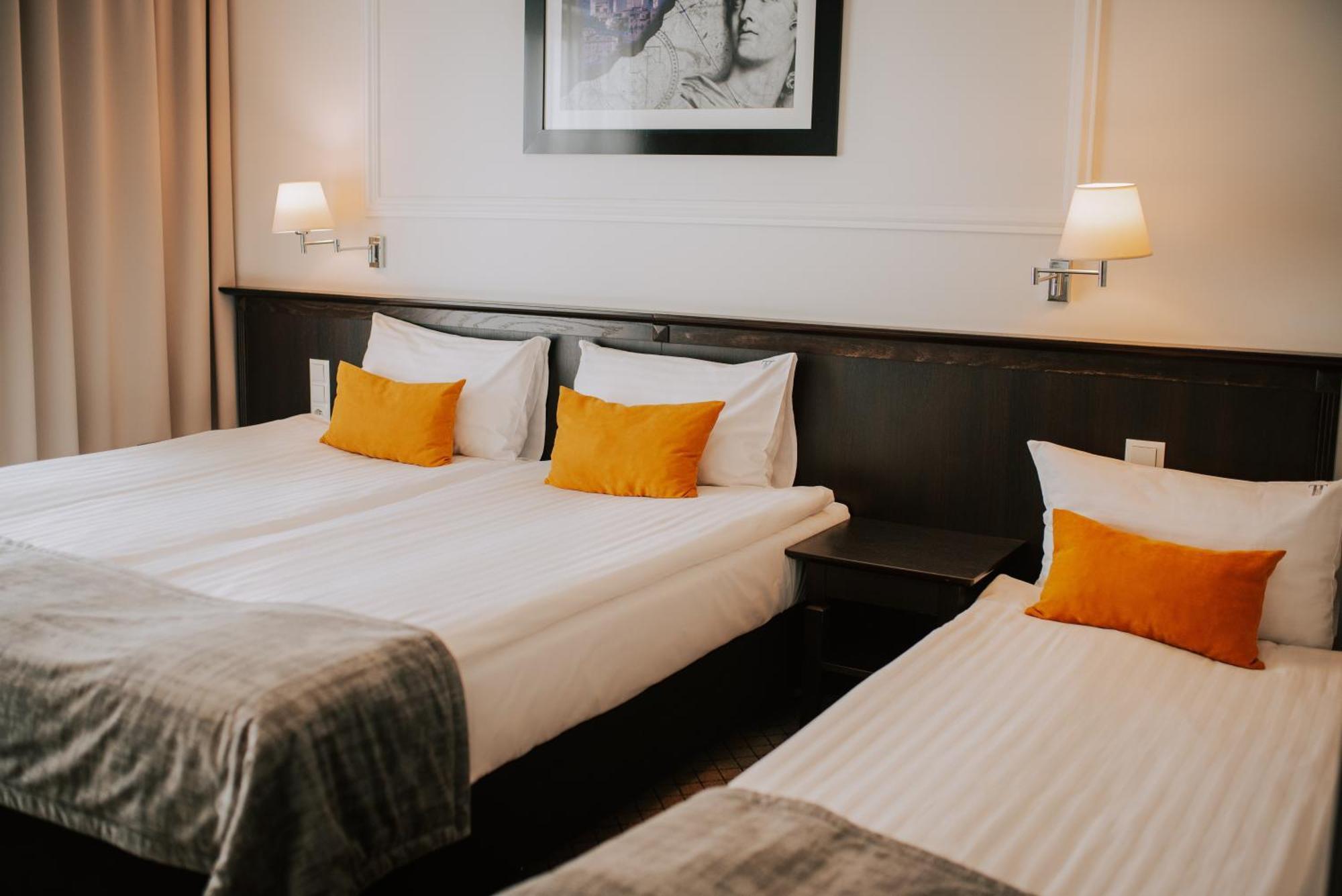 Hotel Toscania Włoszakowice Extérieur photo