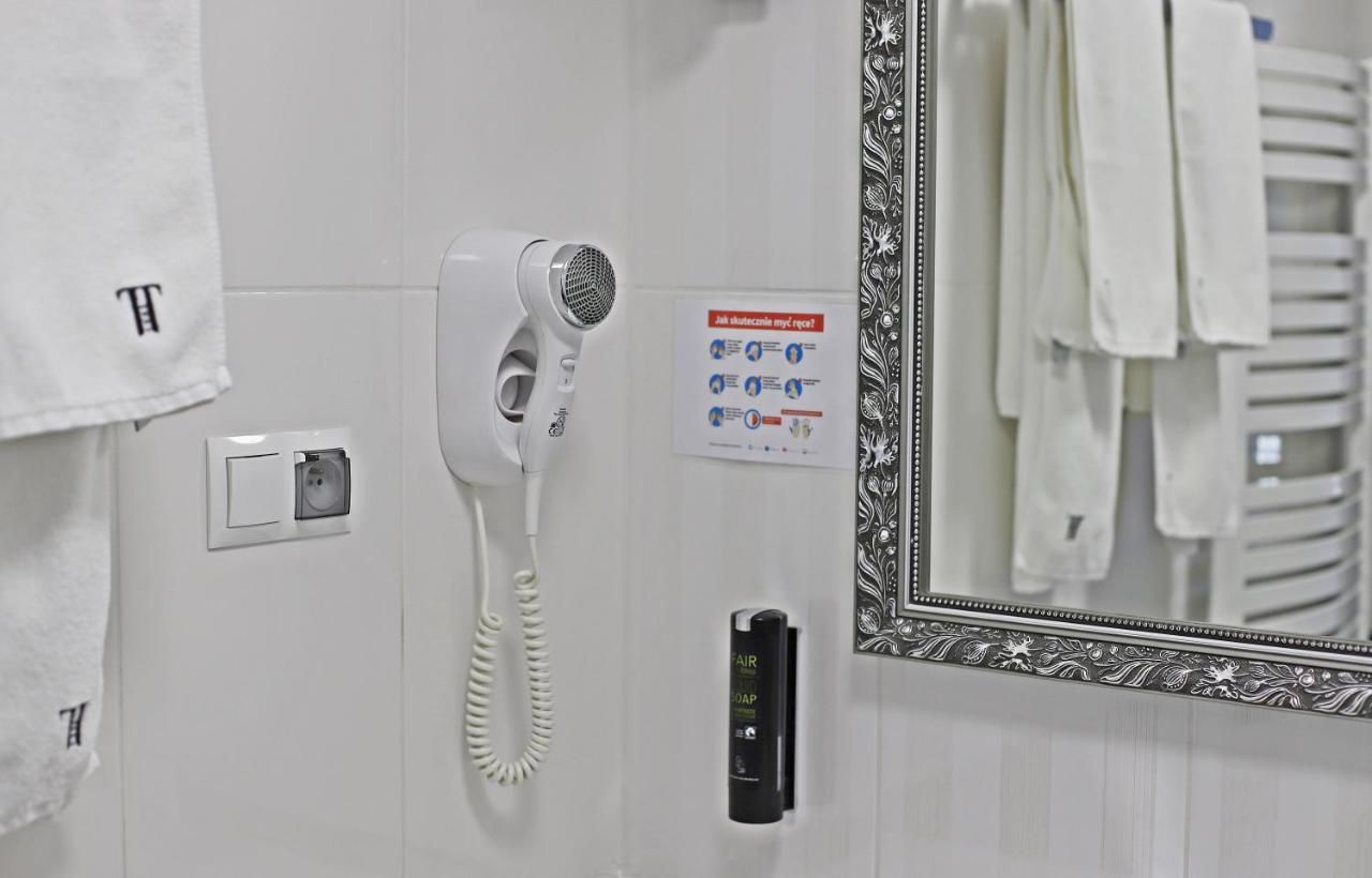 Hotel Toscania Włoszakowice Extérieur photo